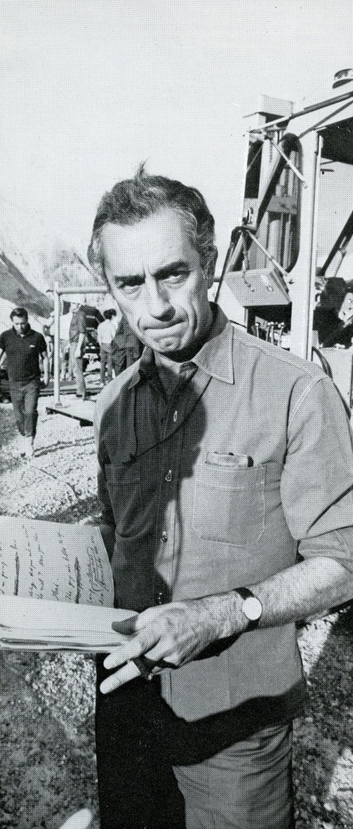 antonioni on the set